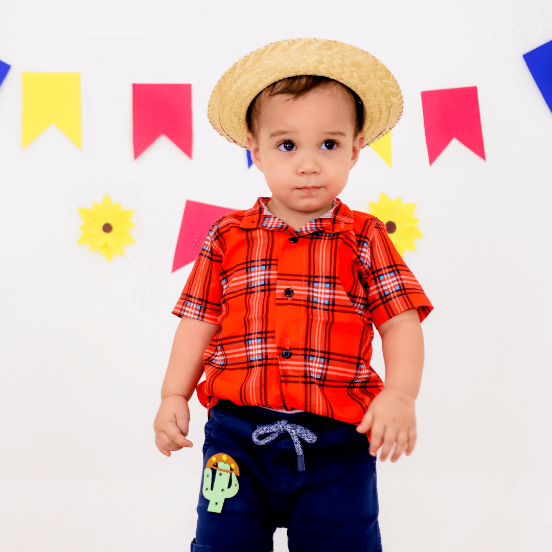 Camisa Xadrez Junina Infantil Vermelha com Chapéu