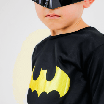 Fantasia Infantil Herói Morcego Preta com Capa e Máscara - Look Completo – 2 a 6 Anos